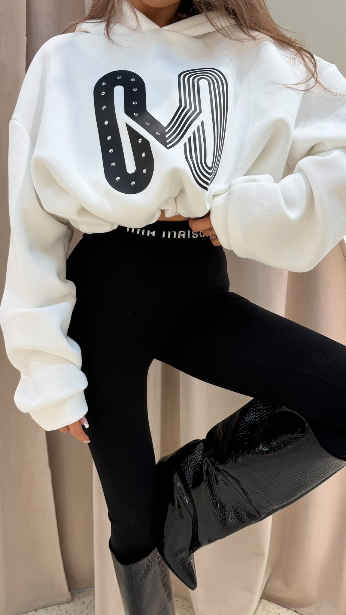 Bluza hoodie SHINE GIRL Mia Maison biała