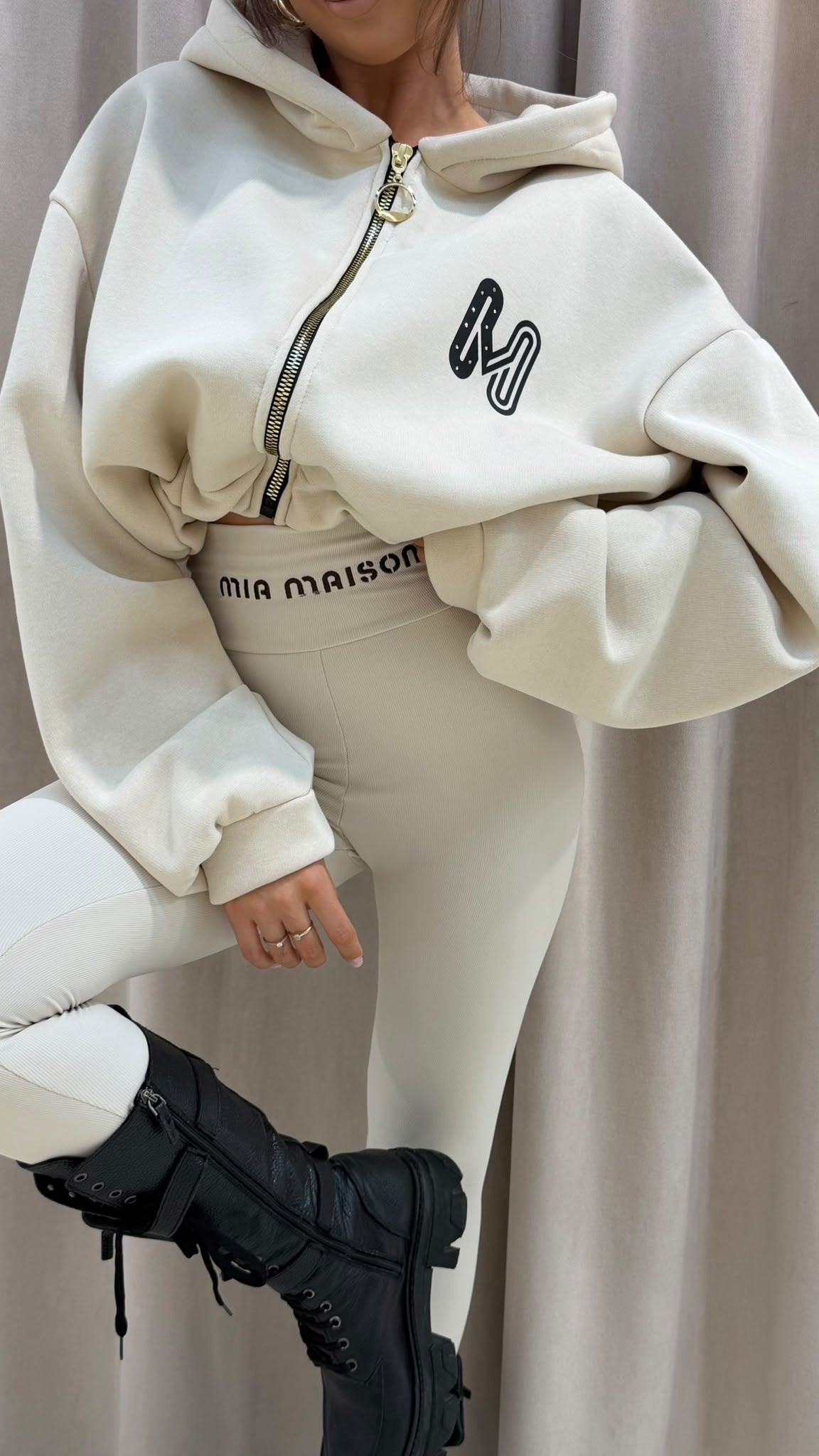 Bluza ZIP SHINE GIRL Mia Maison beżowa