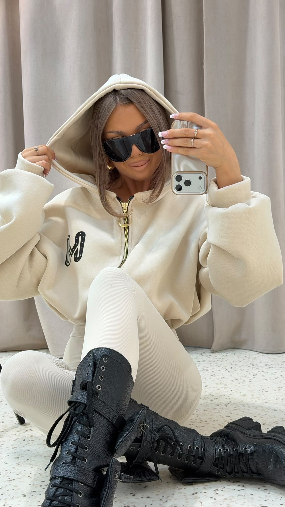 Bluza ZIP SHINE GIRL Mia Maison beżowa