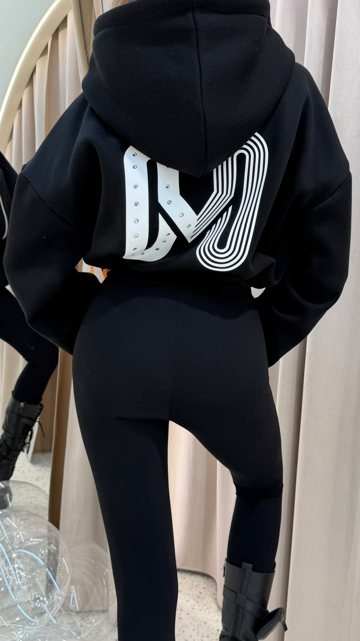Bluza ZIP SHINE GIRL Mia Maison czarna