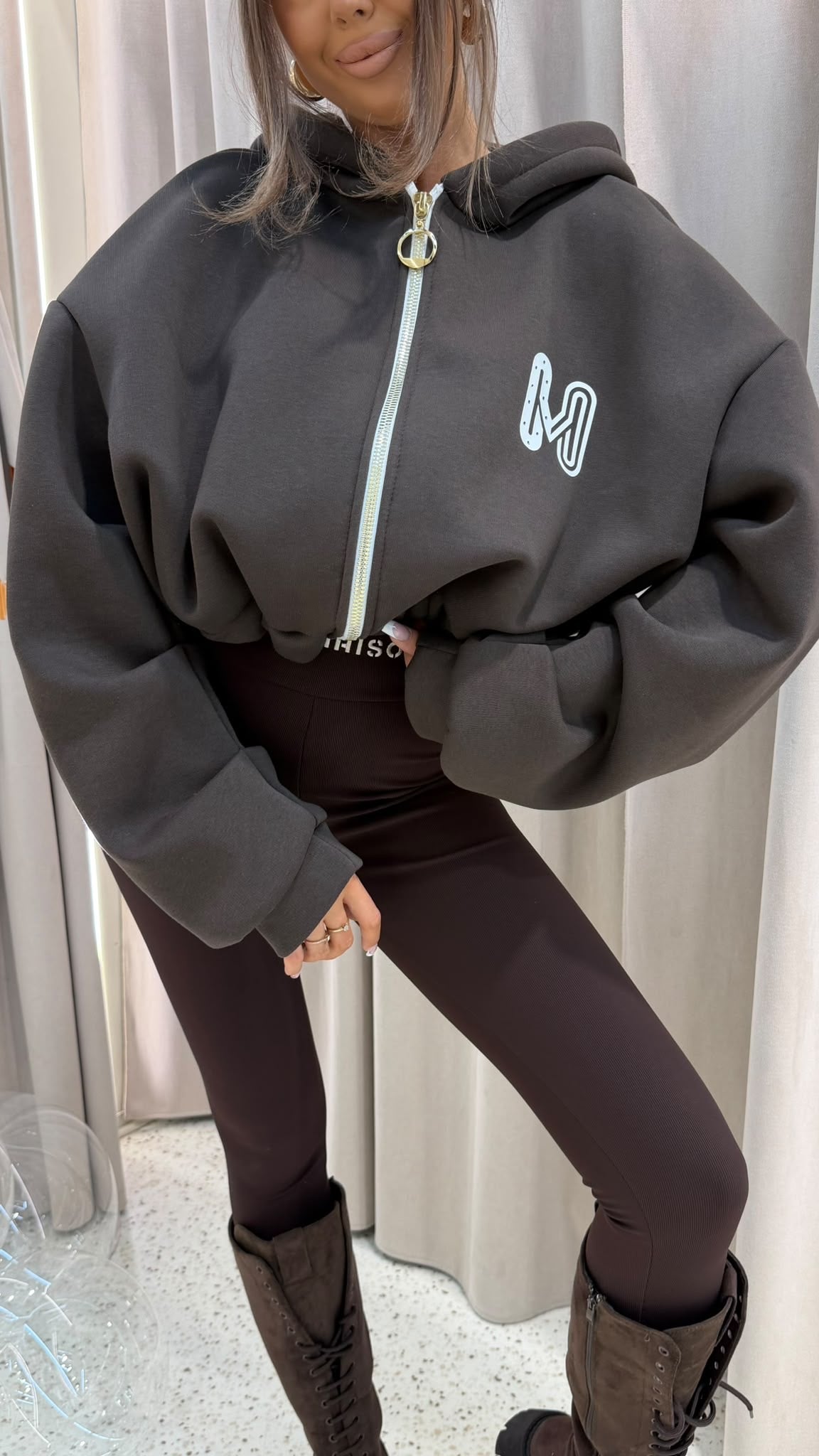 Bluza ZIP SHINE GIRL Mia Maison czekolada