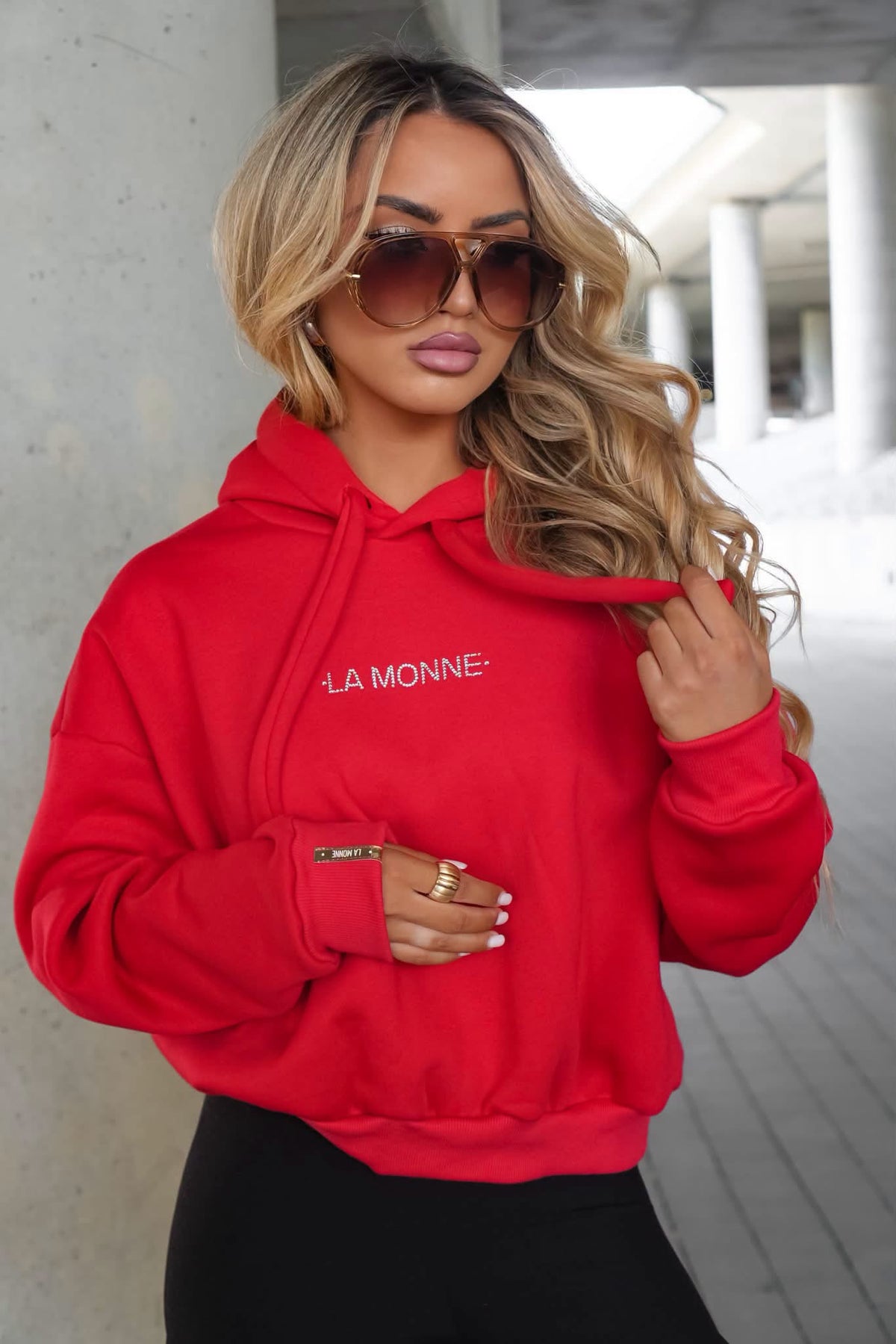 Bluza kangurka SERAPH La Monne kolor czerwony